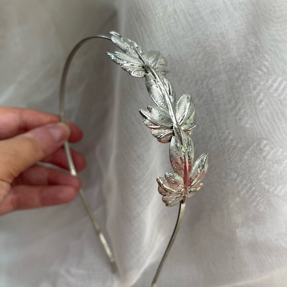 Silver-tone Leaf Headband